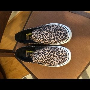 Leopard print Vans